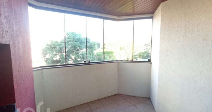 Apartamento com 3 quartos à venda na Rua Caramuru, 10, Centro, Canoas