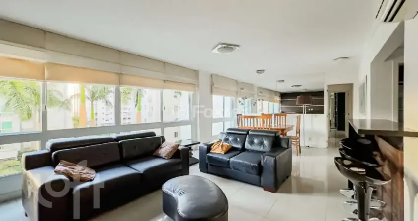 Apartamento com 3 quartos à venda na Rua Jari, 671, Passo da Areia, Porto Alegre