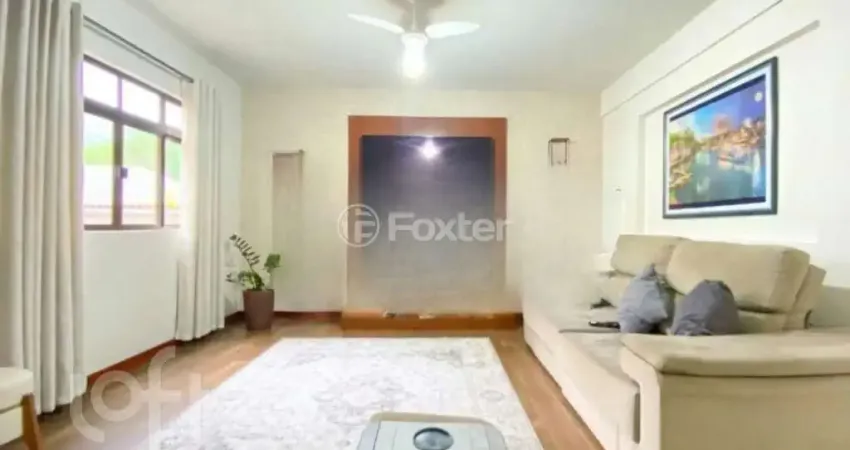Casa com 4 quartos à venda na Rua Maria Alexandre Machado, 105, Itacorubi, Florianópolis