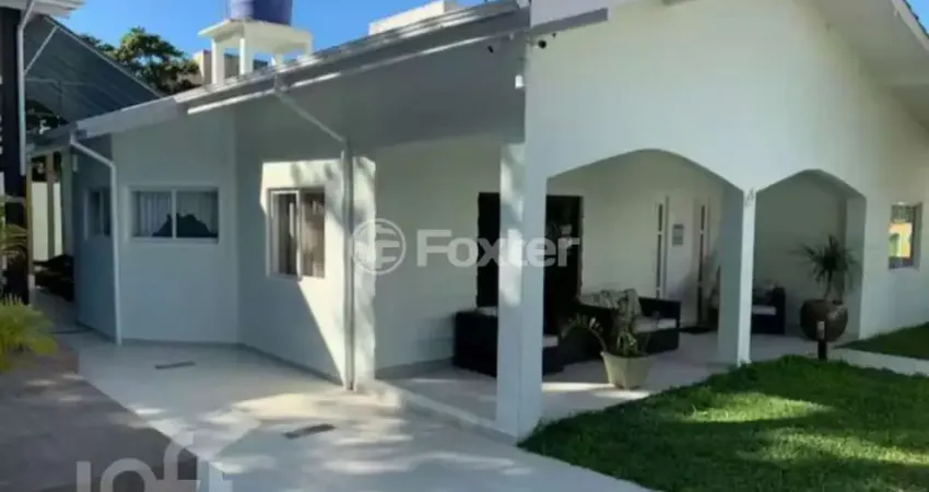 Casa com 7 quartos à venda na Rua Deputado Oscar Rodrigues da Nova, 115, Canasvieiras, Florianópolis