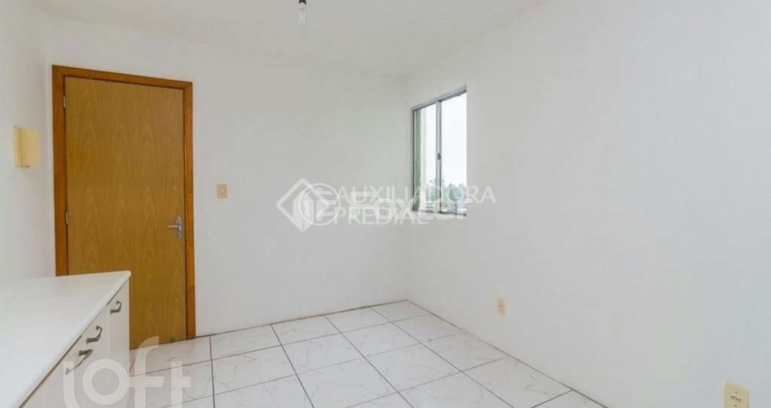 Apartamento com 2 quartos à venda na Rua Capitão Pedroso, 560, Restinga, Porto Alegre