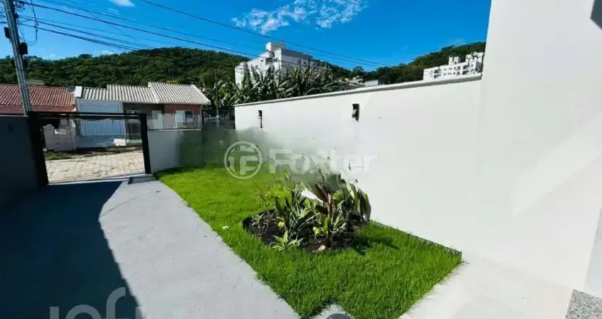 Casa com 2 quartos à venda na Rua Lauri de Souza Barbosa, 01, Ipiranga, São José