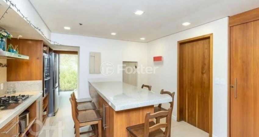 Casa com 3 quartos à venda na Avenida Encantado, 30, Petrópolis, Porto Alegre