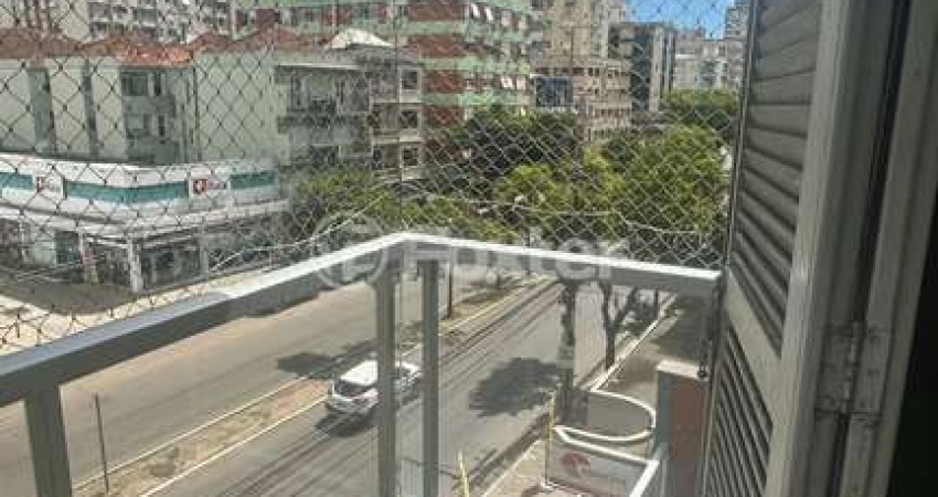 Apartamento com 3 quartos à venda na Avenida Cristóvão Colombo, 2184, Floresta, Porto Alegre