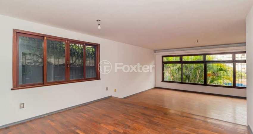 Casa com 3 quartos à venda na Rua Pedro Chaves Barcelos, 570, Mont Serrat, Porto Alegre