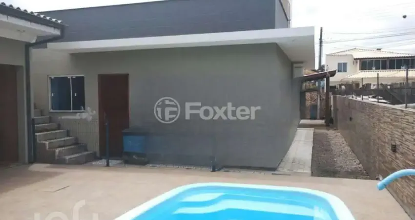 Casa com 4 quartos à venda na Rua Maria da Silva Bach, 45, Sertão do Maruim, São José