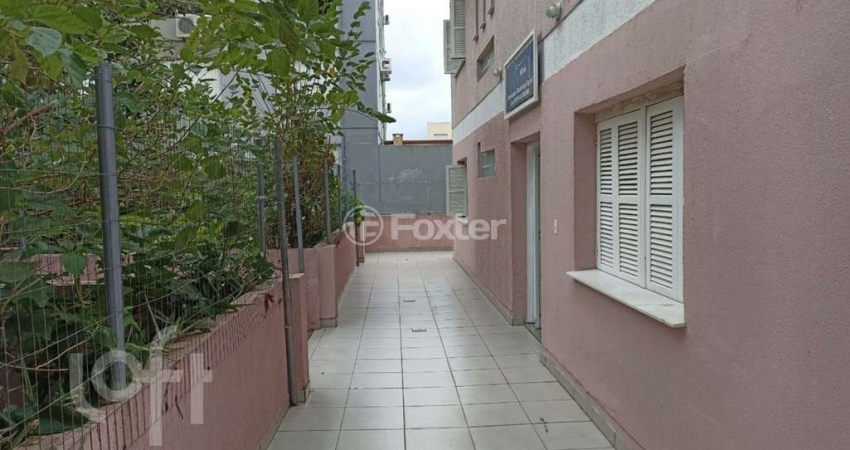 Casa com 5 quartos à venda na Rua Luiz de Camões, 389, Santo Antônio, Porto Alegre