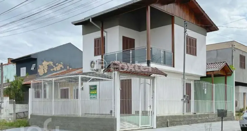 Casa com 2 quartos à venda na Rua Elmo Born, 10, Hípica, Porto Alegre