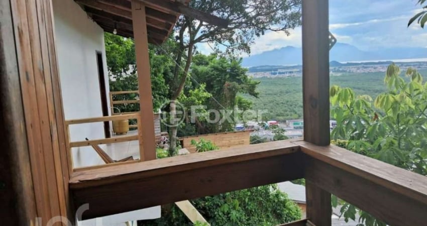 Casa com 3 quartos à venda na Servidão Manoel Inácio do Nascimento, 441, Rio Tavares, Florianópolis