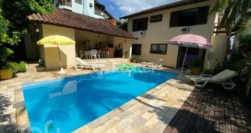 Casa com 3 quartos à venda na Rua João Carvalho, 223, Agronômica, Florianópolis