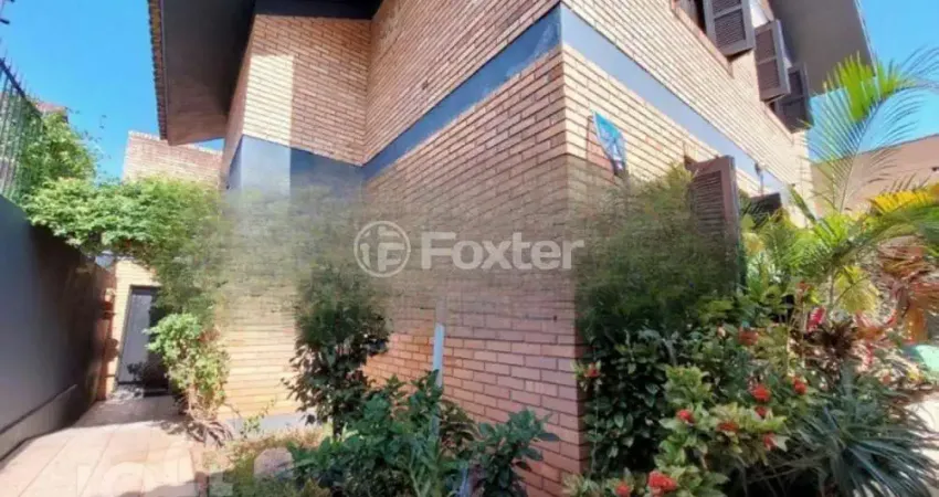 Casa com 3 quartos à venda na Rua Bento Tavares da Silva, 48, Cristo Rei, São Leopoldo
