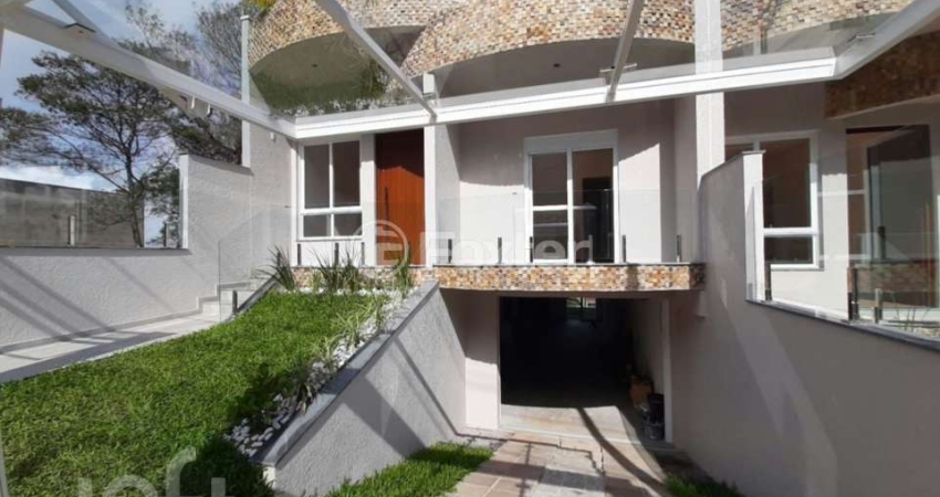 Casa com 3 quartos à venda na Rua Amélia Pinguella Bonatto, 95, São Luiz, Caxias do Sul