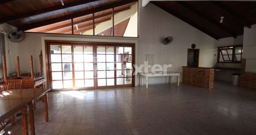 Apartamento com 1 quarto à venda na Rua Ângelo Crivellaro, 460, Jardim do Salso, Porto Alegre