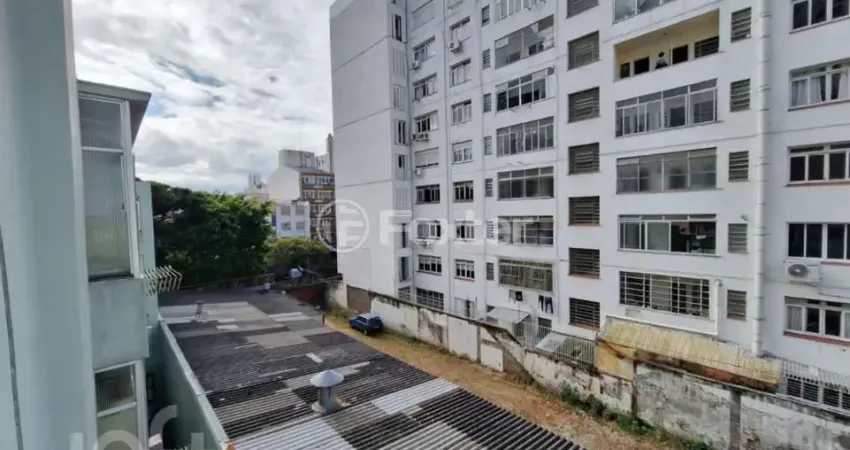 Apartamento com 3 quartos à venda na Avenida Venâncio Aires, 465, Santana, Porto Alegre