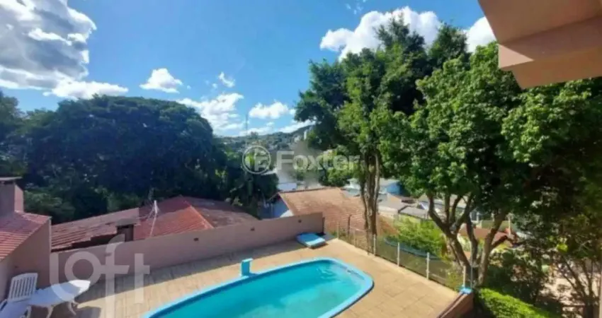 Casa com 3 quartos à venda na Rua Nogueira, 409, Vila Nova, Novo Hamburgo