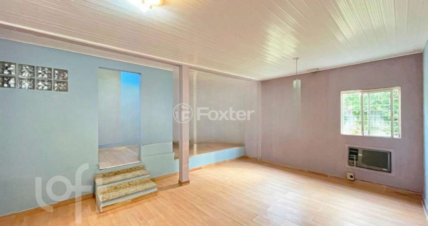 Casa com 3 quartos à venda na Avenida Belém Velho, 2180, Vila Nova, Porto Alegre