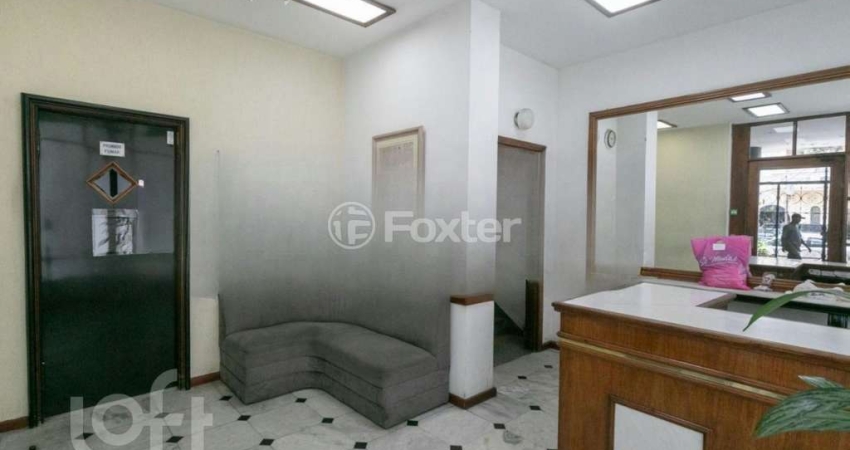 Apartamento com 3 quartos à venda na Rua Duque de Caxias, 1361, Centro Histórico, Porto Alegre