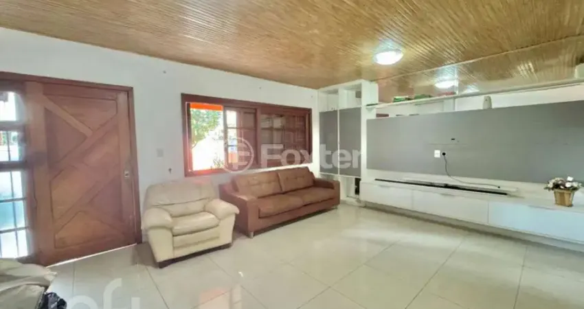Casa com 6 quartos à venda na Rua Quaraí, 64, Niterói, Canoas