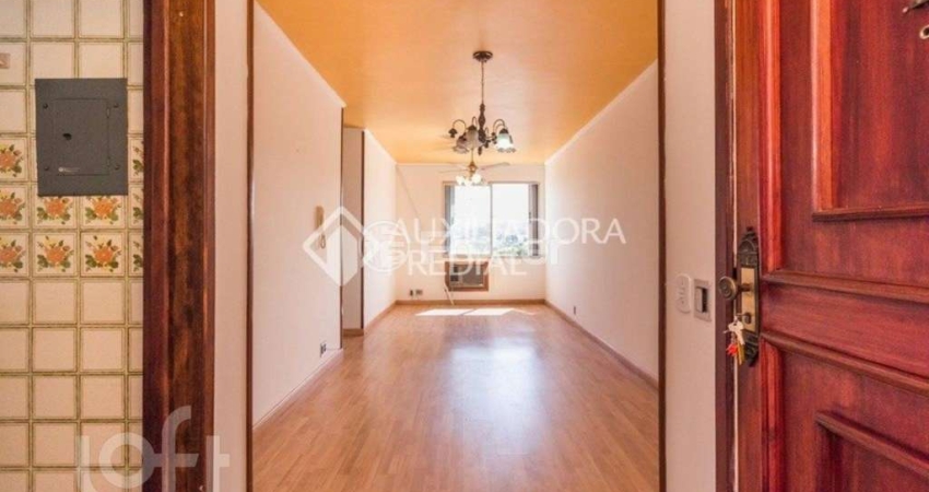 Apartamento com 2 quartos à venda na Rua Ponche Verde, 65, Medianeira, Porto Alegre