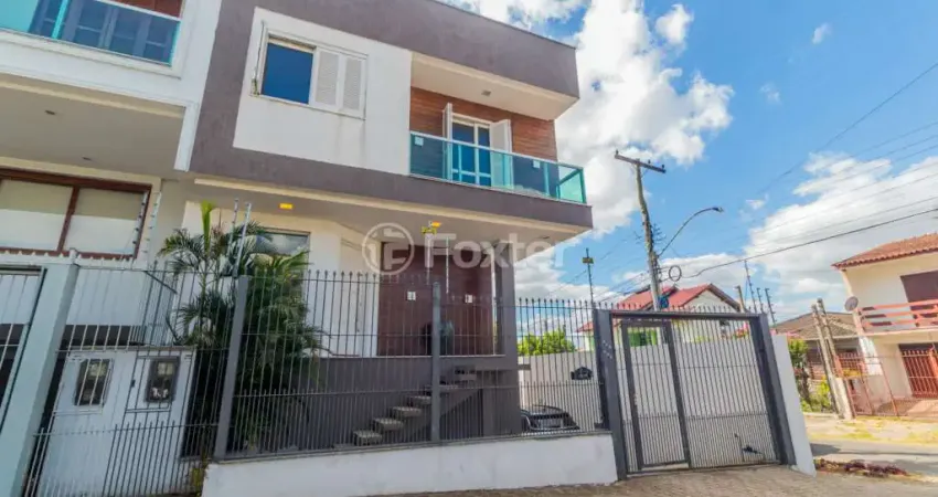 Casa com 3 quartos à venda na Rua das Caravelas, 741, Vila Ipiranga, Porto Alegre