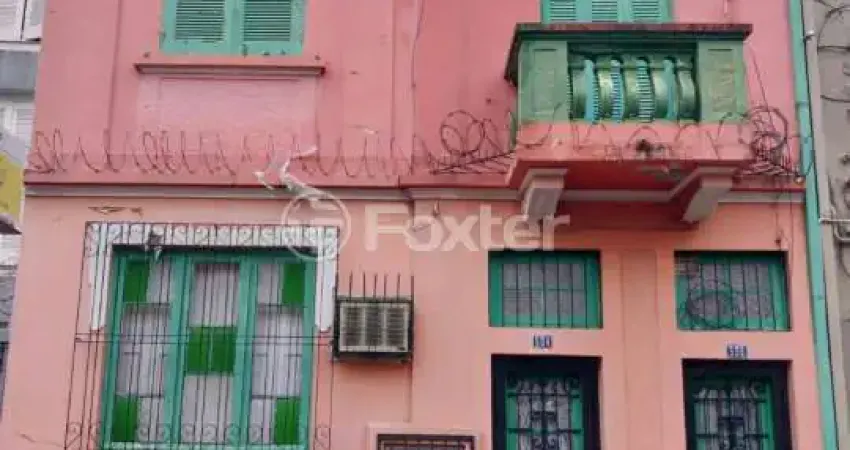 Casa comercial com 2 salas à venda na Rua Comendador Azevedo, 504/506, Floresta, Porto Alegre