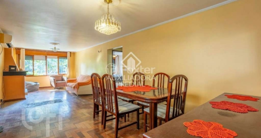 Casa com 7 quartos à venda na Rua das Caravelas, 243, Vila Ipiranga, Porto Alegre