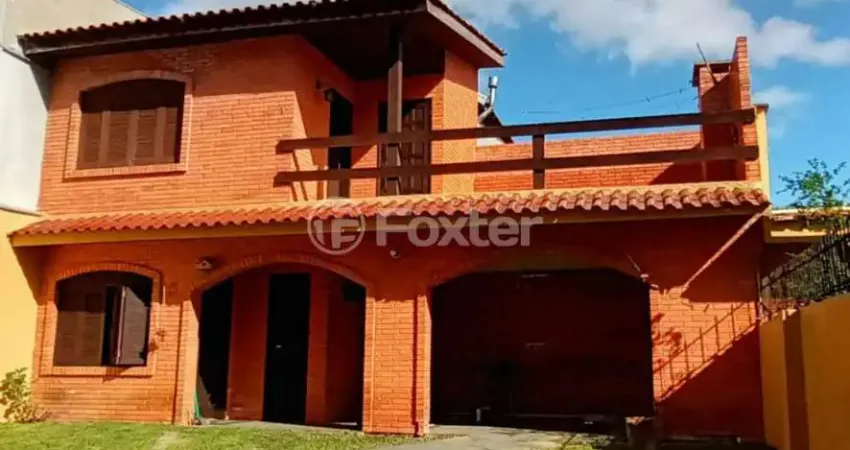 Casa com 3 quartos à venda na Avenida Marquês de Souza, 119, Jardim São Pedro, Porto Alegre