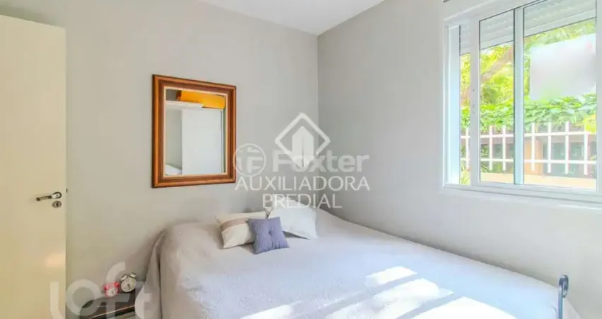Apartamento com 3 quartos à venda na Rua Marechal Mesquita, 581, Teresópolis, Porto Alegre
