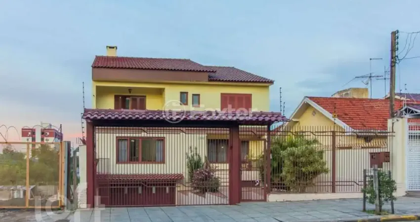 Casa com 5 quartos à venda na Rua Doutor Selbach, 296, Nossa Senhora das Graças, Canoas