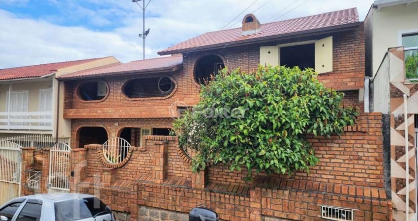 Casa com 4 quartos à venda na Rua São Cristóvão, 207, Coqueiros, Florianópolis
