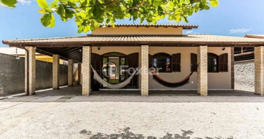 Casa com 5 quartos à venda na Rua Dom Patrício, 1726, Pinheira, Palhoça