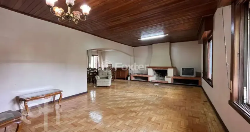 Casa com 3 quartos à venda na Rua Dona Mimi Moro, 60, Boa Vista, Porto Alegre