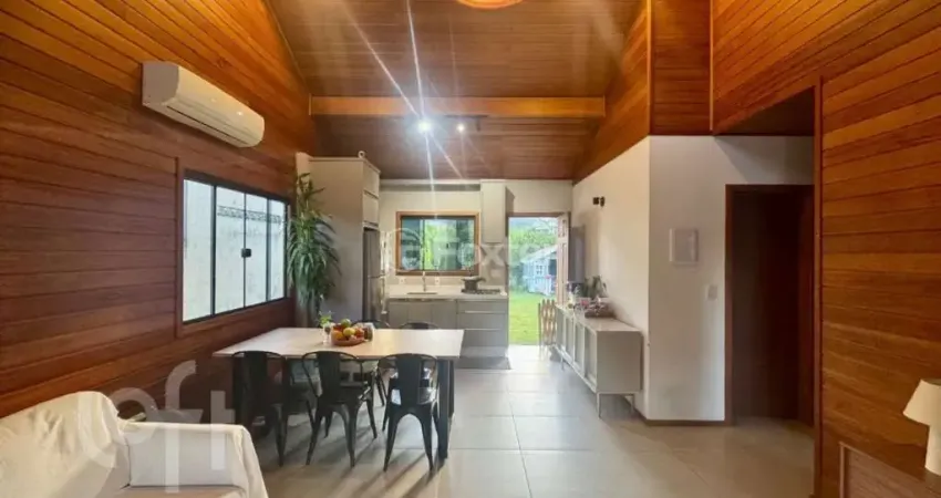 Casa com 2 quartos à venda na Rua Velho Leão do Mar, 50, Praia de Fora, Palhoça