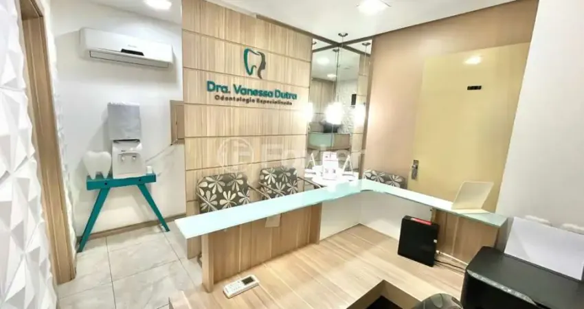 Sala comercial com 2 salas à venda na Rua Tiradentes, 381, Centro, Canoas