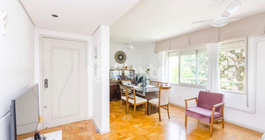 Apartamento com 3 quartos à venda na Rua Carazinho, 546, Petrópolis, Porto Alegre
