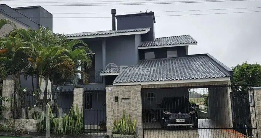 Casa com 3 quartos à venda na Rua dos Flamingos, 180, Pedra Branca, Palhoça