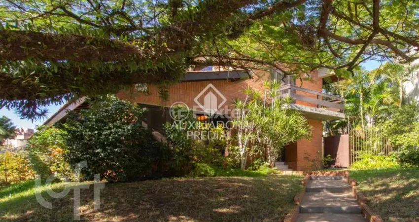 Casa com 4 quartos à venda na Rua Doutor Barbosa Gonçalves, 551, Chácara das Pedras, Porto Alegre
