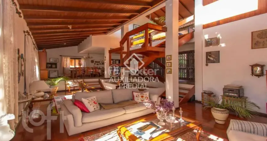 Casa com 4 quartos à venda na Rua Doutor Barbosa Gonçalves, 551, Chácara das Pedras, Porto Alegre