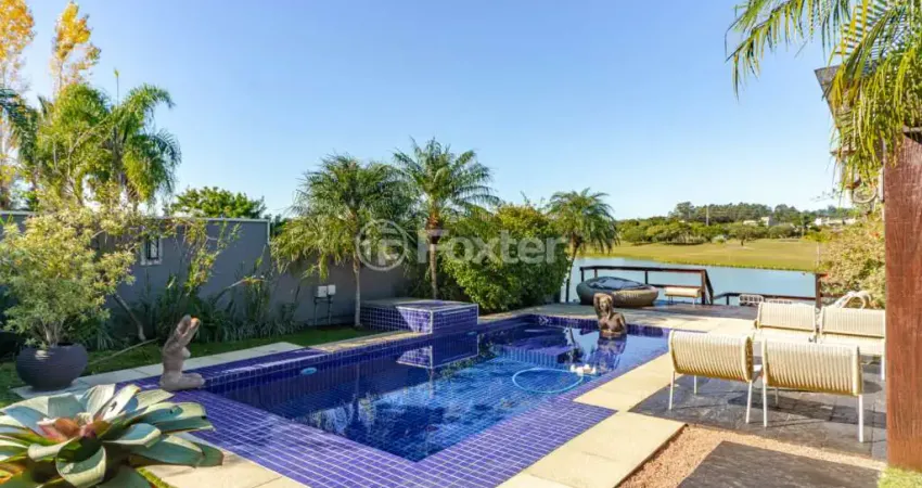 Casa em condomínio fechado com 3 quartos à venda na Avenida Juca Batista, 9000, Belém Novo, Porto Alegre