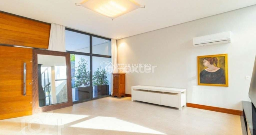 Casa com 4 quartos à venda na Rua São Francisco de Assis, 360, Santo Antônio, Porto Alegre