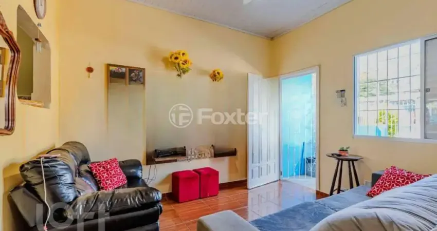 Casa com 2 quartos à venda na Rua Querubim Costa, 86, Coronel Aparício Borges, Porto Alegre
