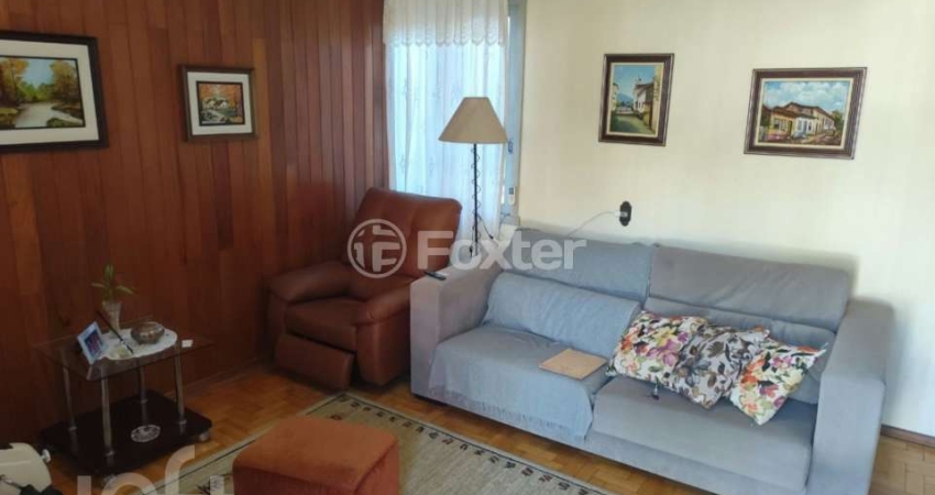 Casa com 3 quartos à venda na Rua Líbia, 346, Vila Ipiranga, Porto Alegre