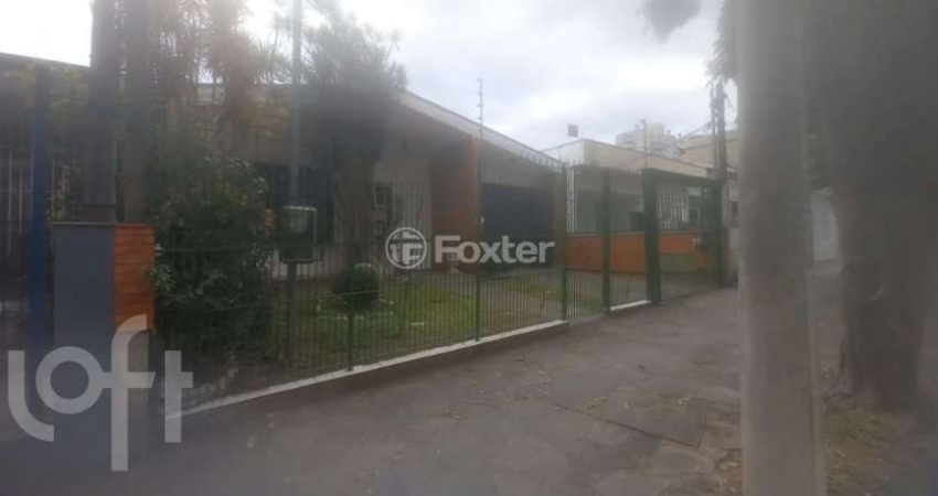 Casa com 3 quartos à venda na Rua Gaston Englert, 215, Vila Ipiranga, Porto Alegre
