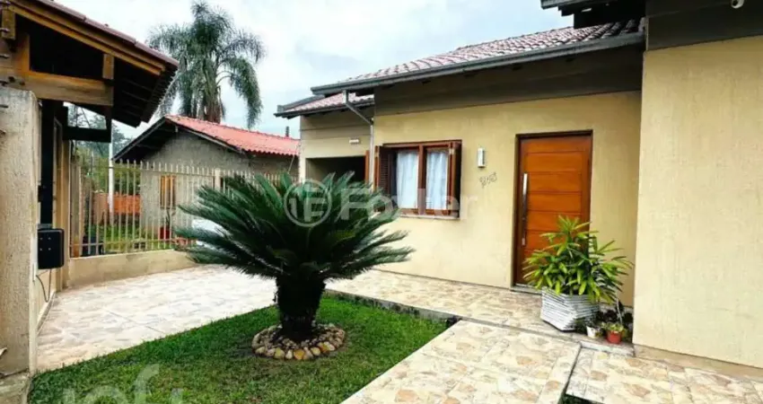 Casa com 3 quartos à venda na Rua Campos, 213, Primavera, Novo Hamburgo