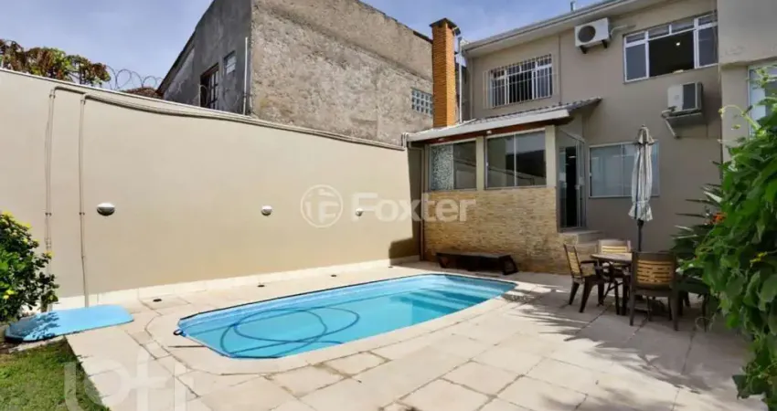 Casa com 3 quartos à venda na Rua Arnaldo Ballve, 594, Jardim Itu Sabará, Porto Alegre