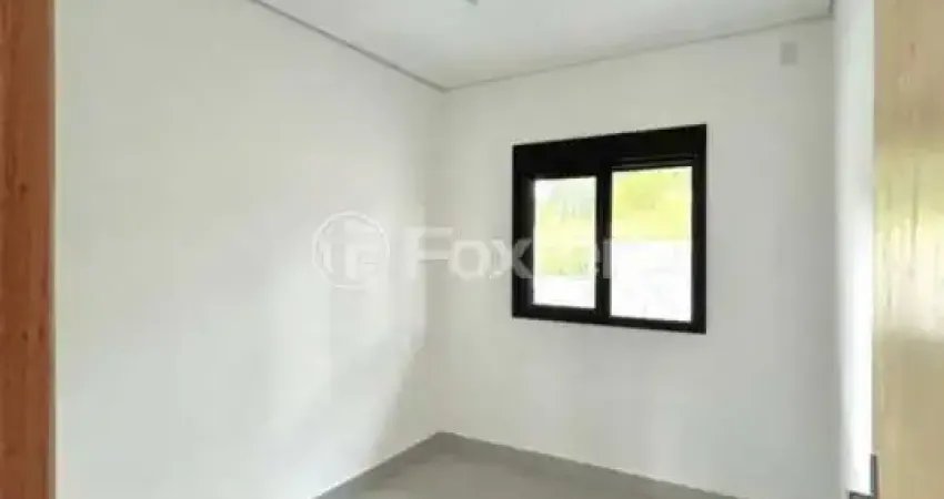 Casa com 2 quartos à venda na Avenida César Cambruzzi, 918, Nossa Chácara, Gravataí
