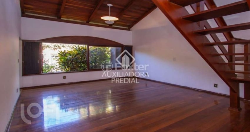 Casa com 4 quartos à venda na Rua Doutor João Simplício Alves de Carvalho, 527, Vila Ipiranga, Porto Alegre