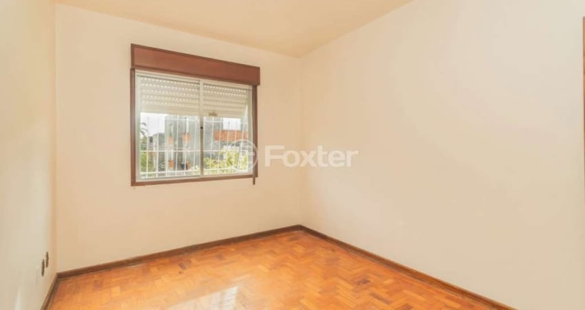 Apartamento com 2 quartos à venda na Avenida Nelson Pulgatti Moreira, 61, Cavalhada, Porto Alegre