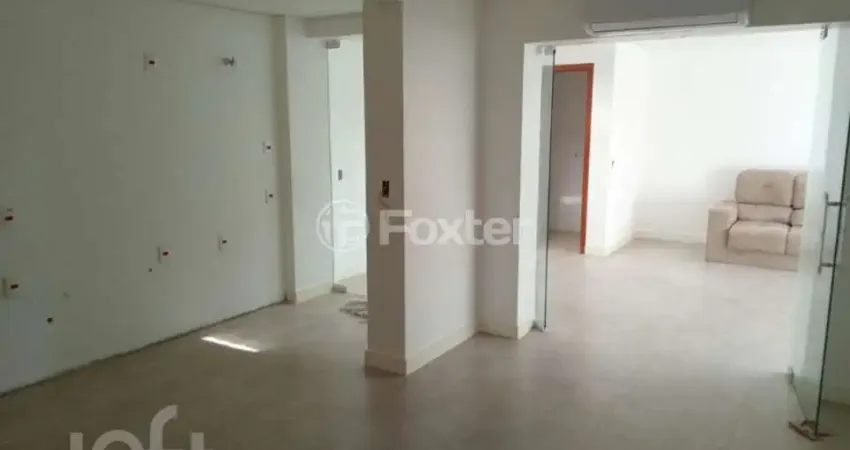 Apartamento com 3 quartos à venda na Avenida Cinco de Novembro, 200, Teresópolis, Porto Alegre