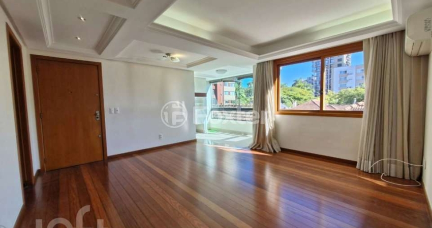 Apartamento com 3 quartos à venda na Rua Felipe de Oliveira, 1275, Petrópolis, Porto Alegre